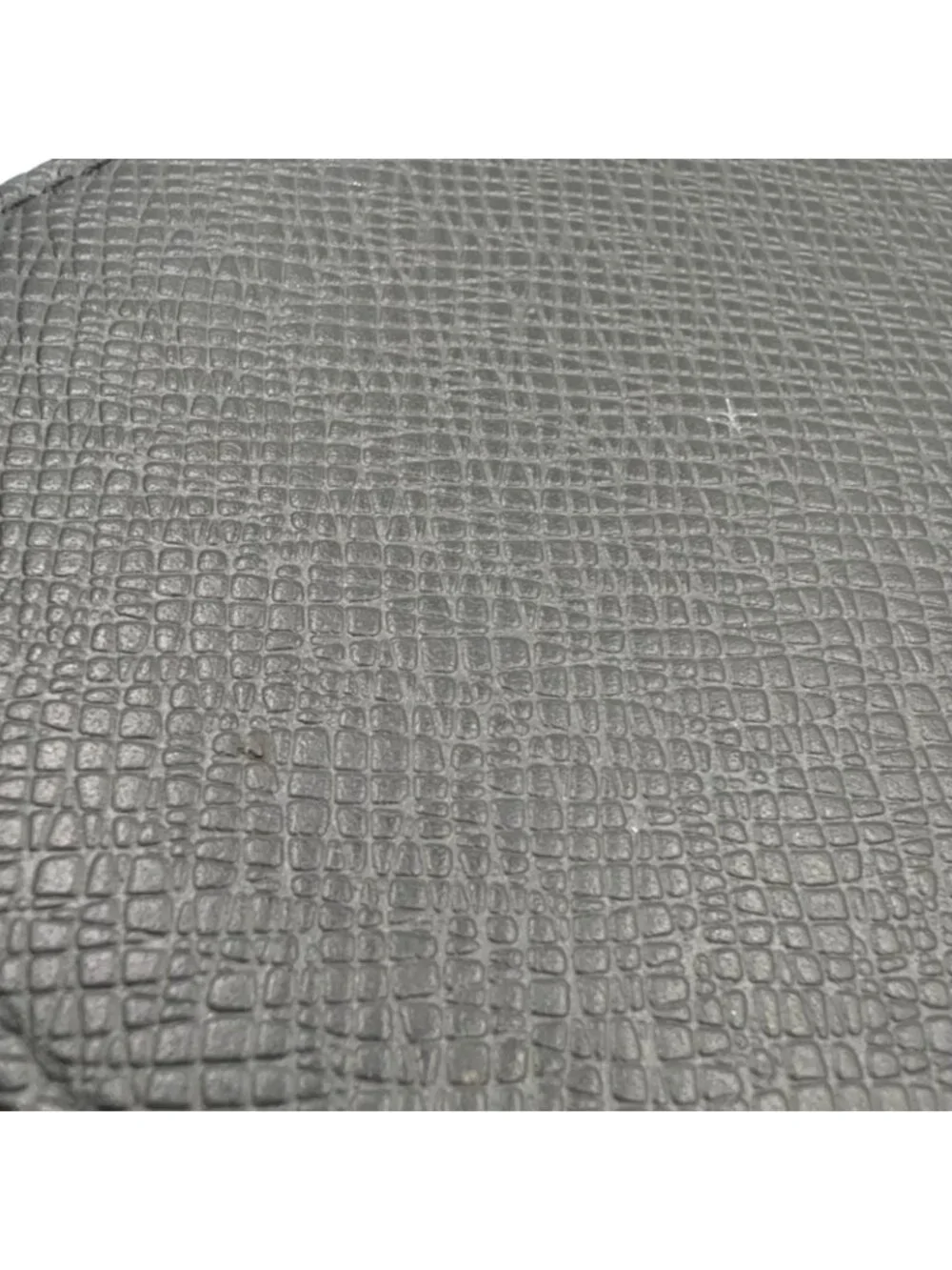 Louis Vuitton Portefeuille Credit Taiga Leather Dark Gray Bifold Billfold Wallet